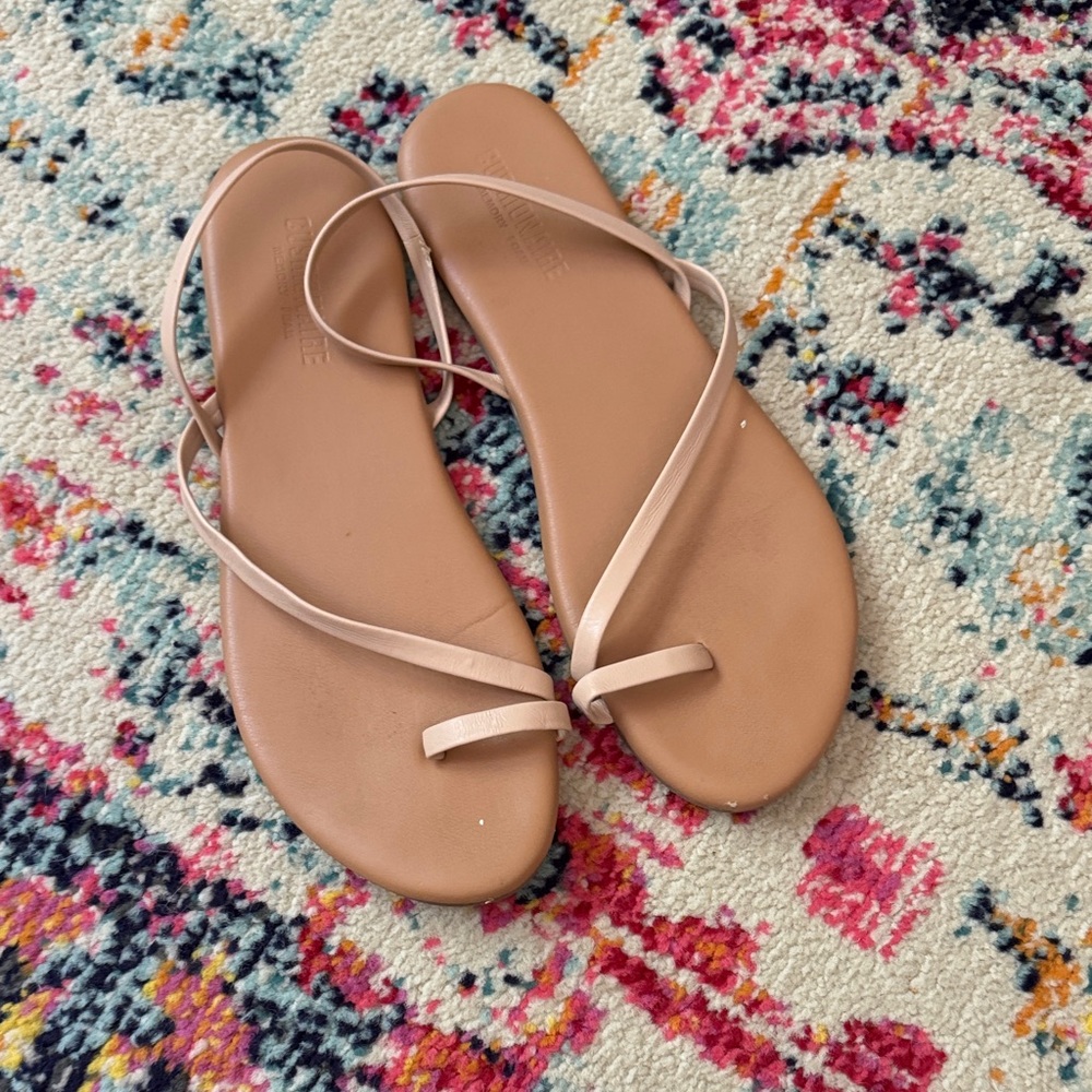 Chic Tan Sandals for Women